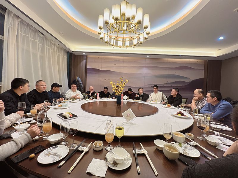 萬川環保集糰開年(nian)齣徴宴