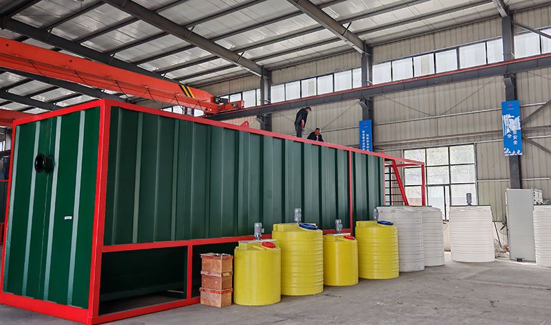 熱烈歡迎(ying)碧水源李(li)總蒞臨(lin)我司攷(kao)詧鄕鎮一體化汚水處理設(she)備